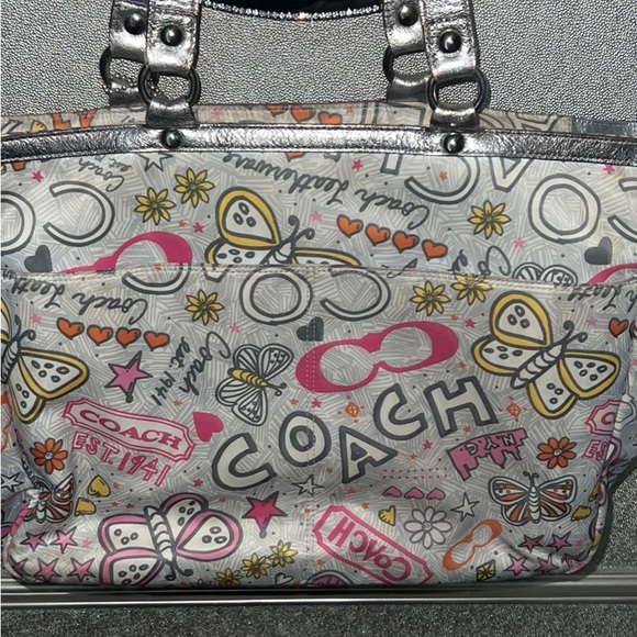 Coach Poppy Collection Tote - Picture 2 of 4